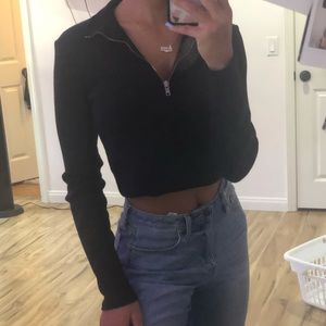 brandy melville quarter zip top !